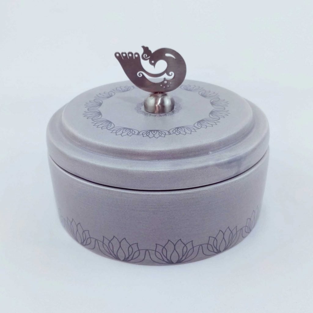 PEACOCK BONBON DISH