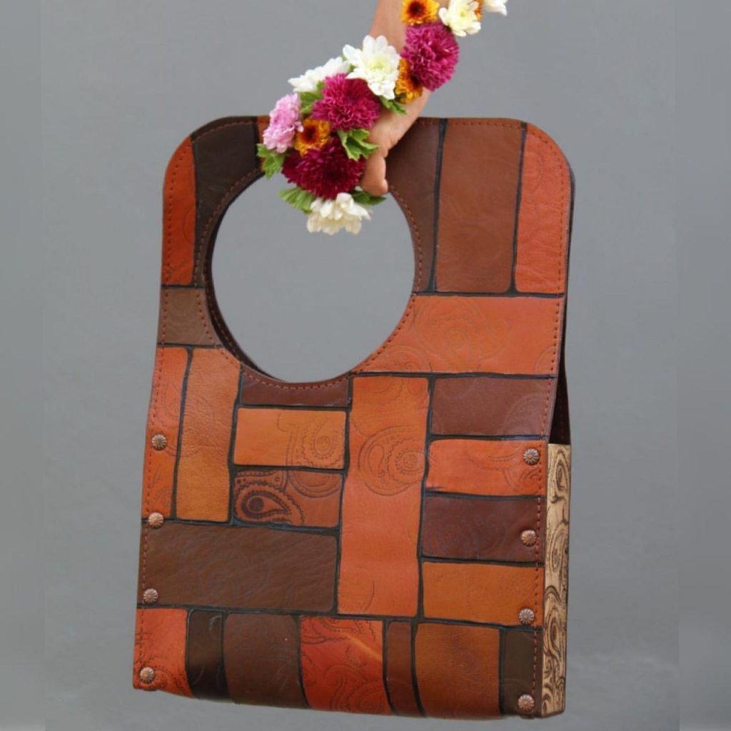 PAISLEY THE ONE PIECE BAG-Persis Collection